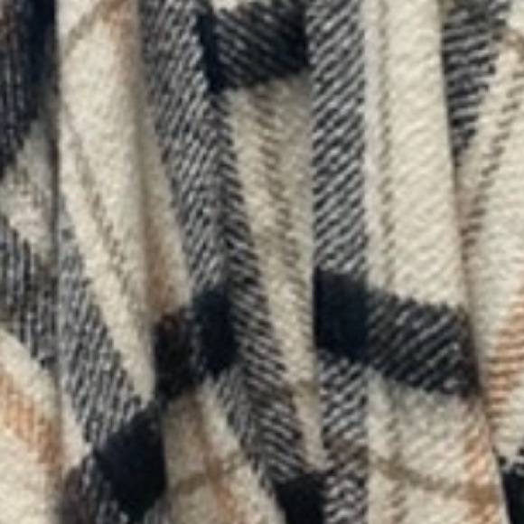 Liz Claiborne Plaid Check Wrap Fringe Oversize Cardigan Blanket-Poncho Coverup - Picture 4 of 4